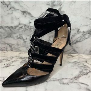 VALENTINO Black velvet strappy chain point heal